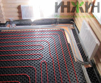 Радиаторы отопления и теплый пол в деревянном доме