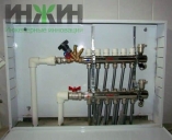 Монтаж коллектора отопления в наружном шкафу