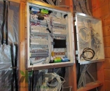 Электрический щит с контроллерами системы управления